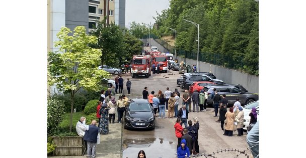 16 katlı binada yangın paniği