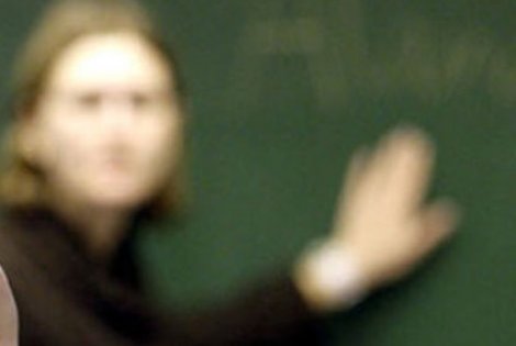 16 ÖĞRETMEN GÖREVE İADE EDİLDİ