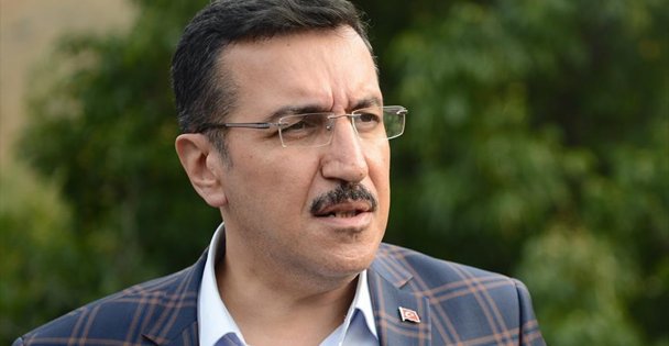 '2016 sonunda yüzde 4 büyüyeceğimize inanıyorum'