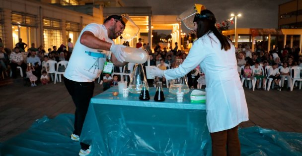 203 Bin Kişi Bilimle Buluştu