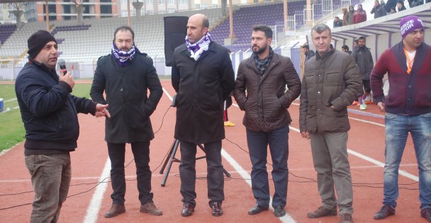 20 bin kişi bekliyorum