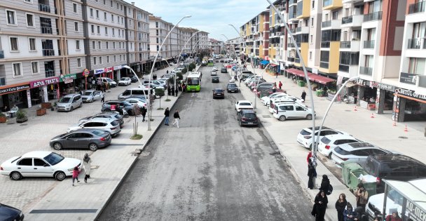 28 sokakta kilometrelerce uzunluğu bulan çalışma yapılıyor;  Körfez Mimar Sinan'da değişim rüzgârı
