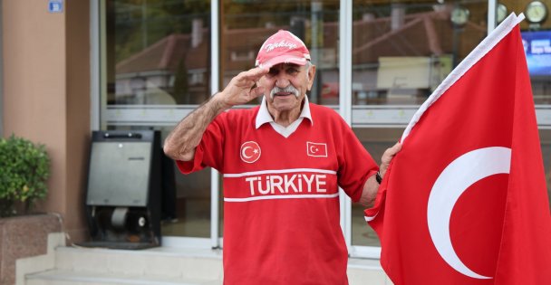 52 yıllık milli sevdaya Büyükşehir'den sıcak ağırlama