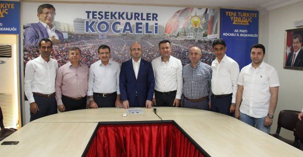 AK Parti çok hareketli!