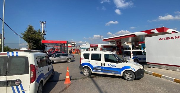 Akaryakıt istasyonunda yangın paniği