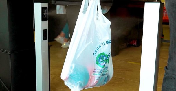 Alışveriş poşetlerini dezenfekte eden cihaz geliştirildi