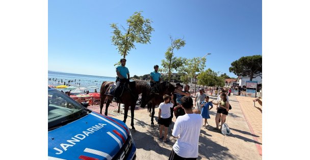 Atlı jandarma timleri orman yangınlarına ve boğulmalara karşı görevde