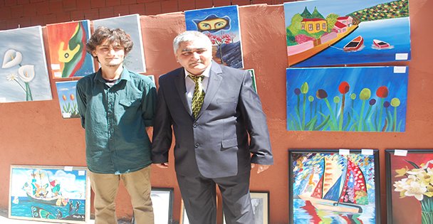 Baba ve oğulun resim aşkı