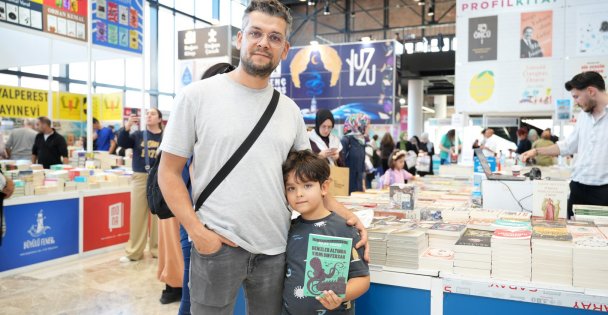 Babalar ve çocuklar kitapların kalbinde buluştu