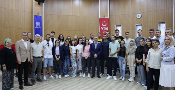 Baraçlı, Bulgaristan'dan gelen soydaş gençlerle bir araya geldi