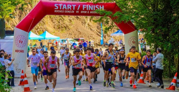 Başiskele'de dağ koşusu heyecanı yaşandı