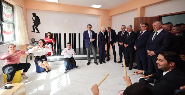 Başkan Büyükakın: 'Özel eğitim sınıf sayısını 336'ya çıkarıyoruz”