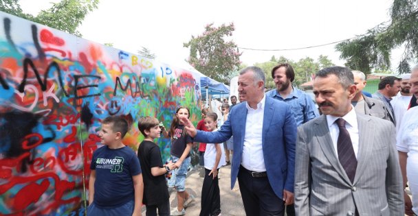 Başkan Büyükakın, TÜGVA gençliğini yalnız bırakmadı