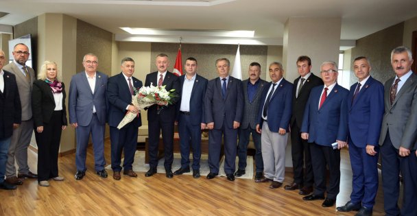 Başkan Büyükakın'a, ‘'19 Ekim Muhtarlar Günü'' ziyareti