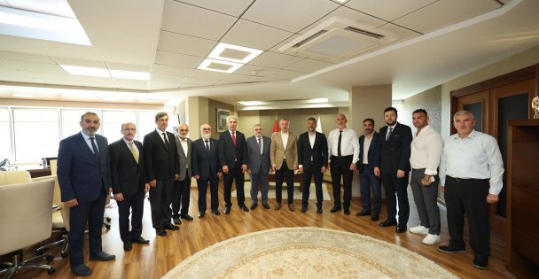 Başkan Büyükakın'a YRP ziyareti