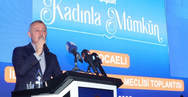 Başkan Büyükakın'dan Özgür Özel'e;  Bari böyle acı bir günde siyaset yapmayın