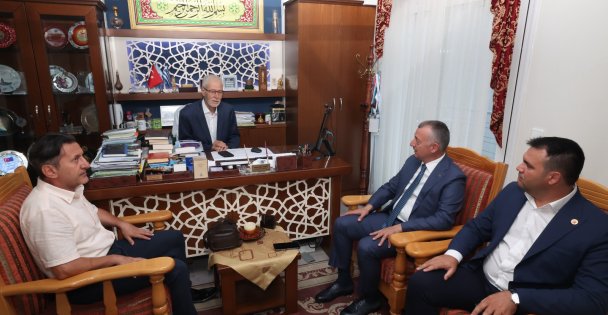 Başkan Büyükakın'dan yoğun Gümülcine temasları