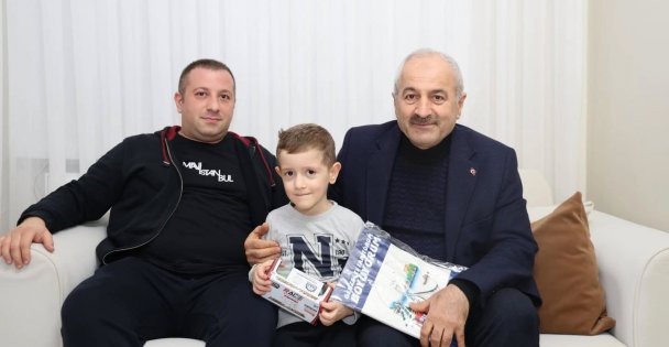 Başkan Büyükgöz; Hemşerilerinin hanelerine konuk oluyor