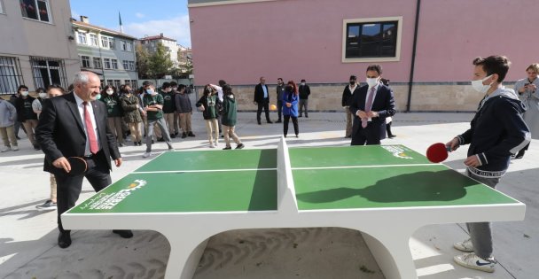 Başkan Büyükgöz'den Gebzeli Öğrencilere Sportif Destek