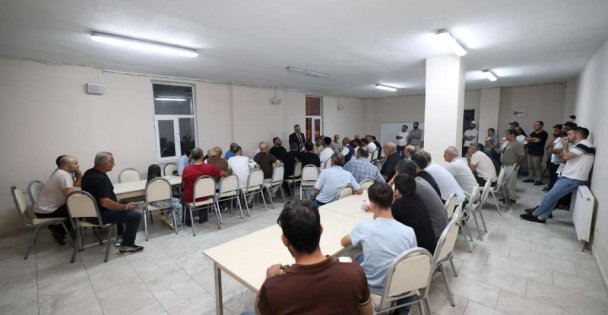 Başkan Ömeroğlu, Kayapınar Mahallesi'nde Vatandaşlarla Bir Araya Geldi