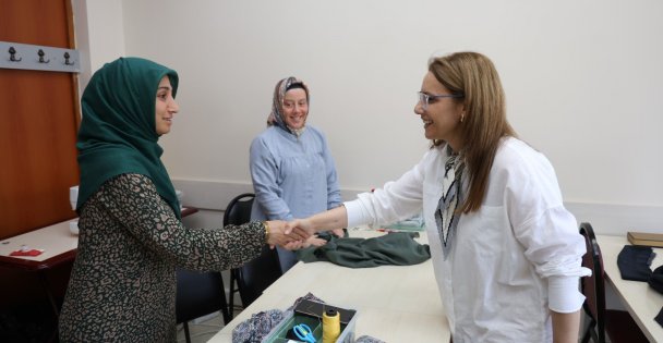 Başkan Vekili Abiş'ten, KO-MEK'te aşure ikramı