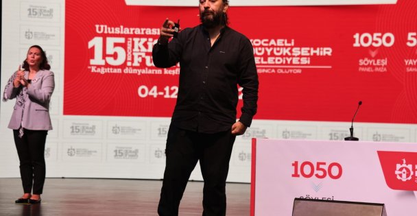 Batı, Kocaeli Kitap Fuarı'nda 'Süper Beyin Teorisi'ni” anlattı