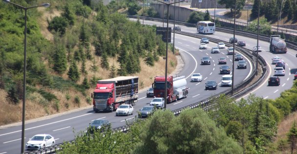 Bayram tatili dönüşünde Kocaeli'de trafik akıcı seyrediyor
