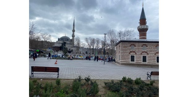 BELGESEL TADINDA ÜSKÜDAR'DA DEVRİ ALEM