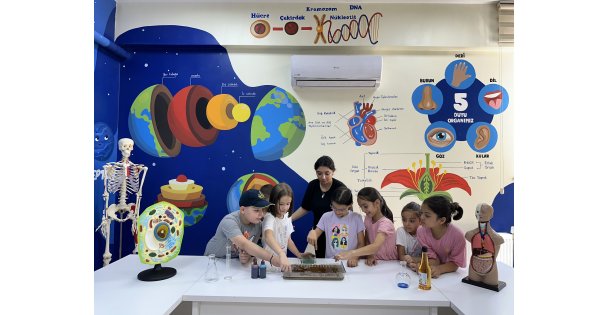 Bilgievi yaz okullarında hem eğleniyor hem öğreniyorlar