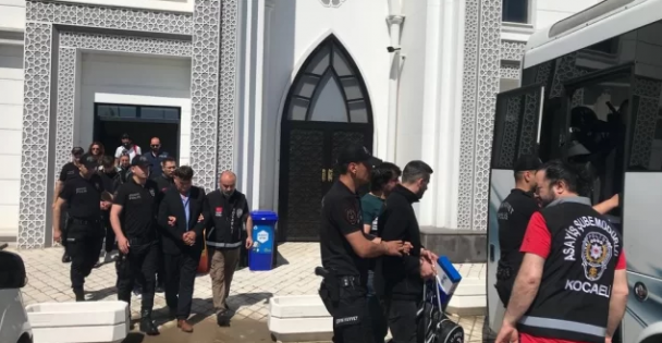 Bir Kişinin Öldüğü Silahlı Kavgayla İlgili 2 Zanlı Gözaltına Alındı