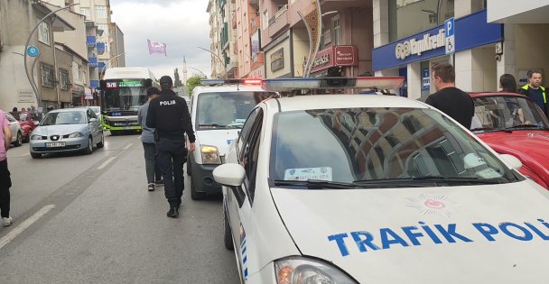 Bisikletlinin Çarptığı Yaya Yaralandı