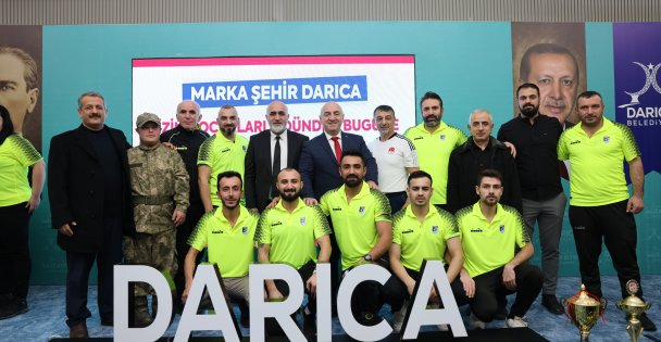 Bizim çocuklarla Darıca'yı spor şehri yapıyoruz