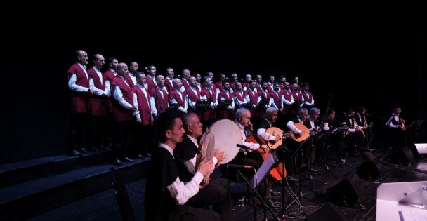 Bu konserde gönüller ilahi aşkla doldu