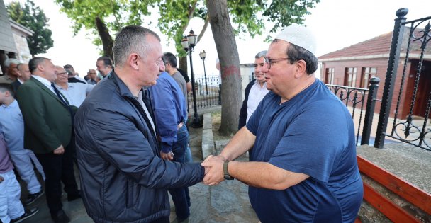 Büyükakın: 'Ağız tadı ile geçirdiğimiz bir bayram temenni ediyorum”