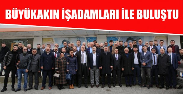 'Belediyeler iş dünyasının önünü açmalı”