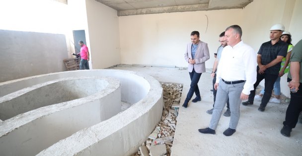 Büyükakın, Kocaeli'nin sağlık turizmine  katkı sağlayacak tesisi yerinde inceledi