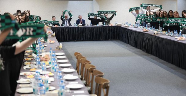 Büyükakın ve öğrencilerin Kocaelispor dolu akşamı!