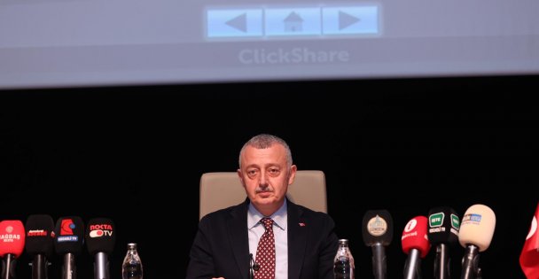 Büyükakın'dan zor soru:  'Küçücük kaymayı bile tespit edemeyen İzmit Belediyesi, metroyu nasıl tespit etti?'