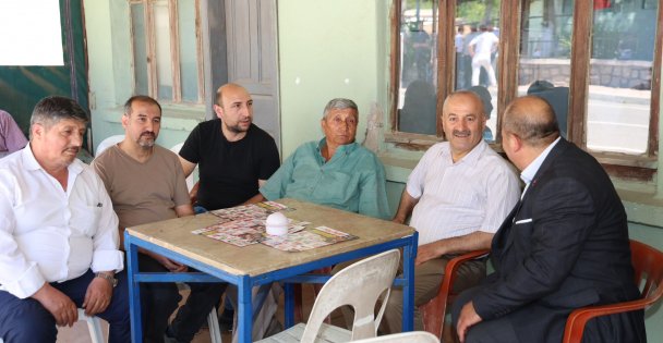 Büyükgöz Kargalı Sakinleriyle Çay Sohbeti Yaptı