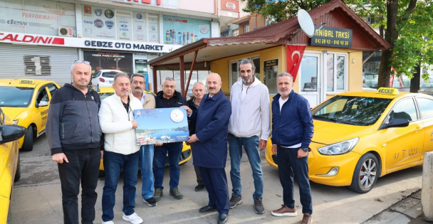 Büyükgöz yeni haftaya taksicilerle başladı