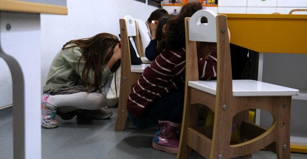 Büyükşehir, 7'den 70'e herkese deprem bilincini aşılıyor