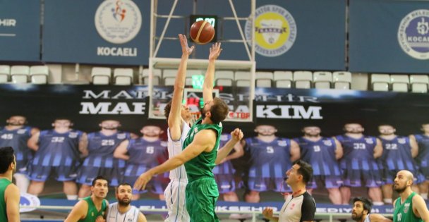 Büyükşehir Kağıtspor Geçit Vermiyor