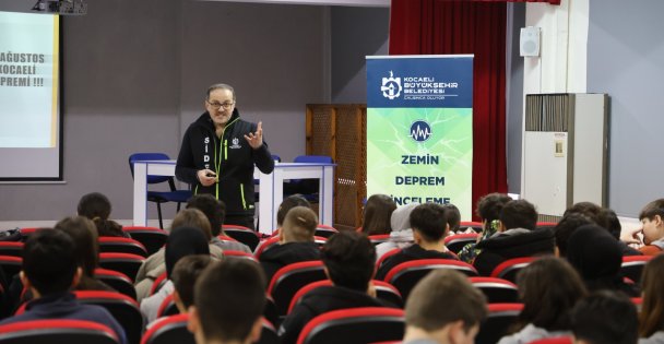 Büyükşehir, öğrencilere afet bilinci aşılıyor