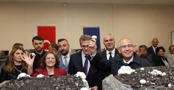 Büyükşehir, Tarım Akademisi'ni hayata geçirdi