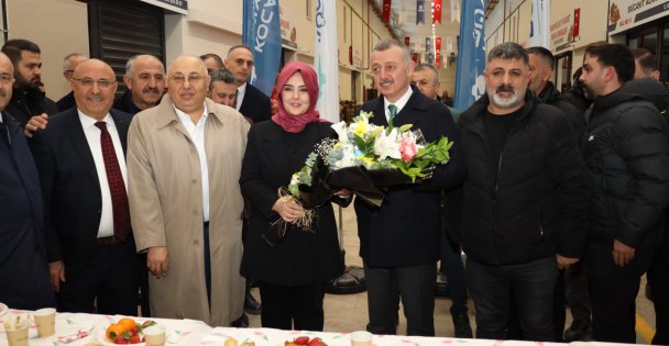 Büyükşehir yaptı: Gebze Hali, çok güzel oldu