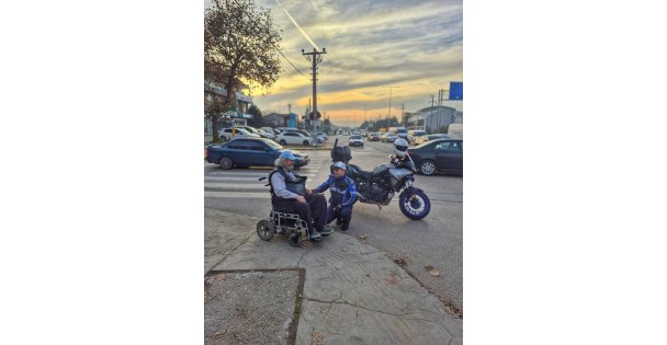 Büyükşehir Zabıtasından gönüllere dokunan hareket