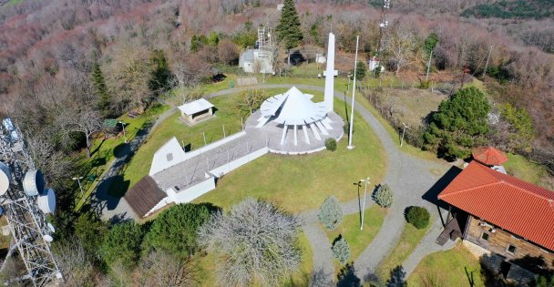 Büyükşehir'den Akçakoca Gazi Anıtı'na bakım