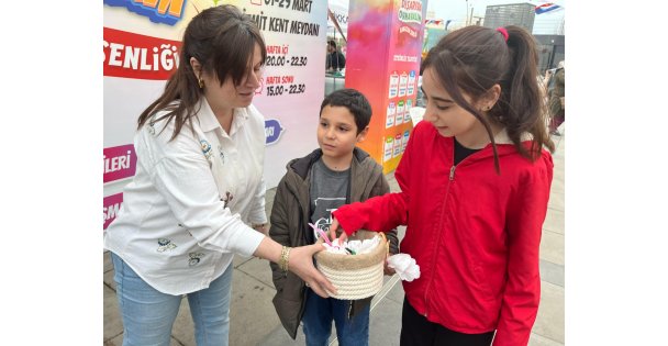Büyükşehir'den çocuklara bayram sürprizi