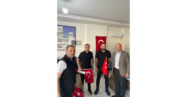 Büyükşehir'den esnafa 23 Nisan jesti