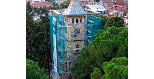 Büyükşehir'den İzmit Saat Kulesi'nde titiz çalışma